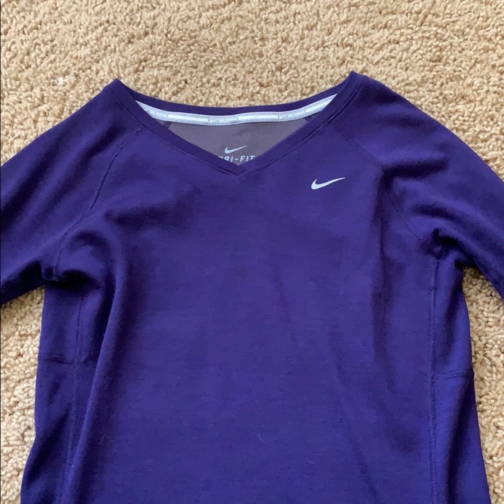 Nike running top